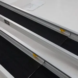 Anti-slip Telescopic Wheelchair Portable Ramp adjustable length 180-210 cm