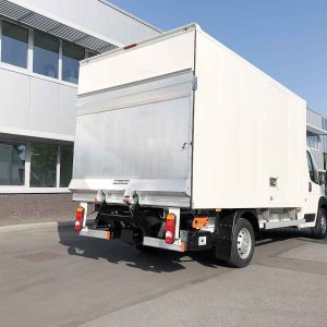 Compact 2-Cylinder Cantilever Lift for Rental Vehicles and Light-Duty Vans - Low Maintenance, Affordable