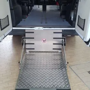 SCM RANGE Mechanical Cassette Lift - 300 Kg External Vehicle Lift , Italian Made