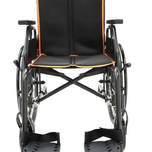 AERIS Adjusta Manual Wheelchair 1 AERIS Adjusta Manual Wheelchair 1